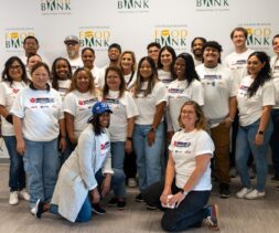 Clippers team volunteers at the Food Bank